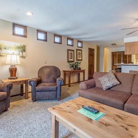 Habitat Condo - 2 Bedroom B4